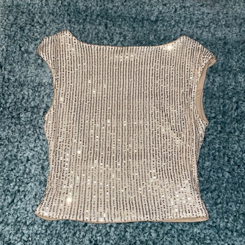 Open back top